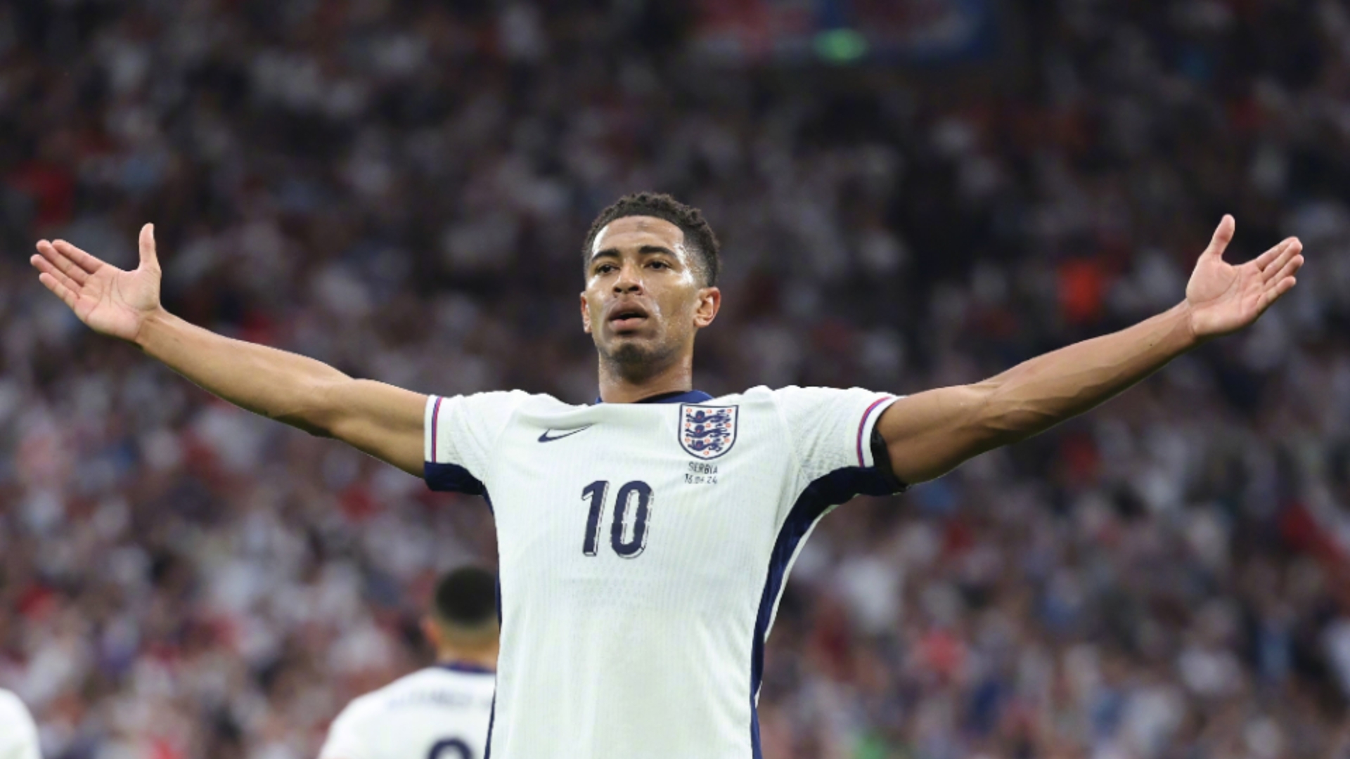 米兰0-1费耶诺德 欧冠淘汰赛附加赛首回合告负