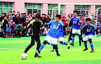 英格拉姆29分 猛龙战胜老鹰