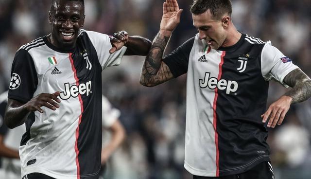 快船战胜黄蜂，迎来3连胜，哈登关键时刻2个三分，哈登32分