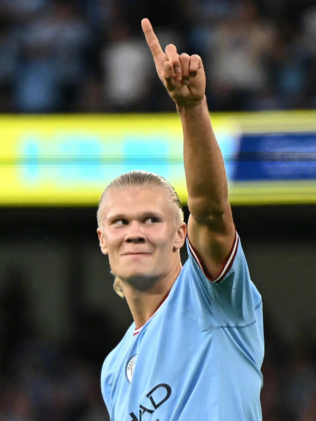 奥格斯堡1-1柏林联合，克劳德-毛里斯先拔头筹，